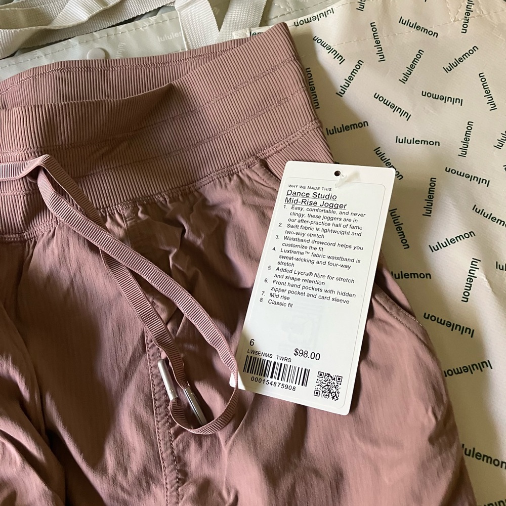NWT Lululemon Dance Studio Mid-Rise Joggers, Sz 6, Twilight Rose - Picture 4 of 6